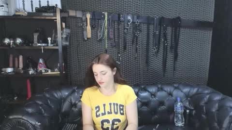  KIMBERLY SWAN  online show from 02/15/26, 10:06