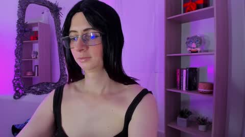 kimberly_thonson online show from 11/15/25, 03:30