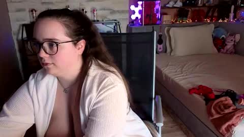 kimberlycaprice online show from 03/19/26, 08:40