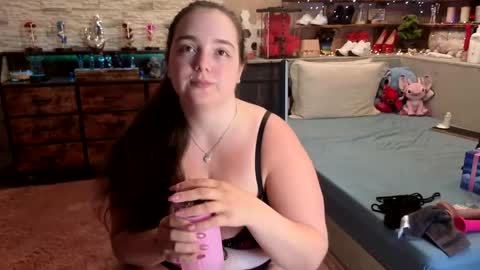 kimberlycaprice online show from 05/15/26, 08:10