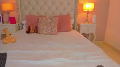 Kimberly  online show from 04/14/26, 04:29