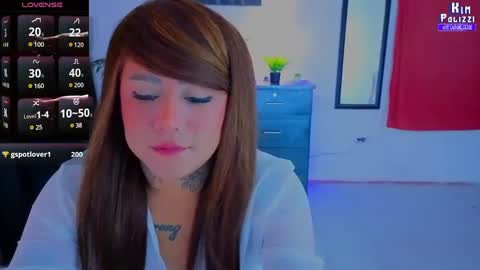 Snapshot of kimberlygati2 chatting on 02/21/25, 02:17 Kimberly Polizzi online show from 02/21/25, 02:17