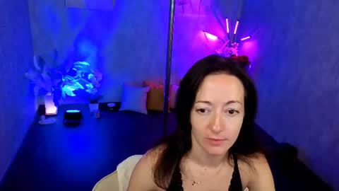 Kimberly online show from 06/18/26, 09:14