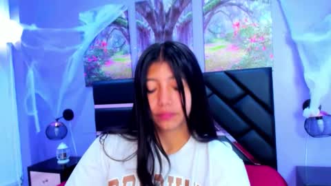 Kimberly Villalobos online show from 10/27/25, 11:36