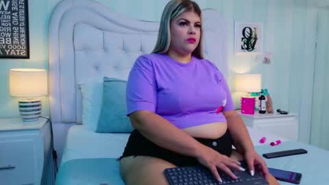 KimBrooks online show from 12/19/25, 11:06