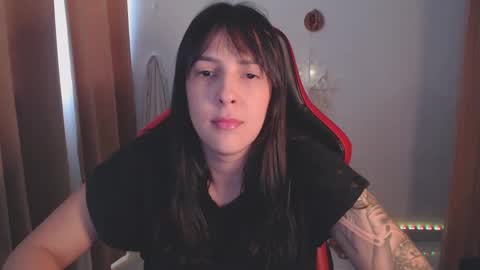 Snapshot of kimflexible_ chatting on 12/06/24, 02:06 Kim 3 online show from 12/06/24, 02:06