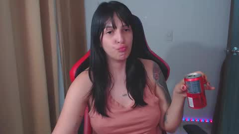 Snapshot of kimflexible_ chatting on 01/06/25, 12:16 Kim 3 online show from 01/06/25, 12:16