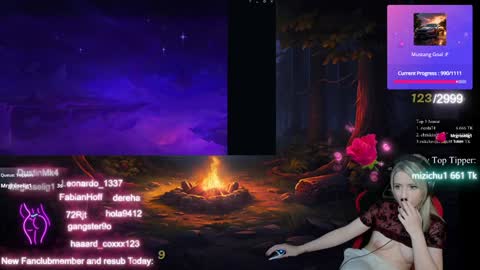 Snapshot of kimilee22 chatting on 01/25/25, 11:00 Wolfs Girl online show from 01/25/25, 11:00