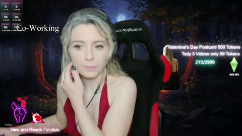 Snapshot of kimilee22 chatting on 02/16/25, 04:53 Wolfs Girl online show from 02/16/25, 04:53