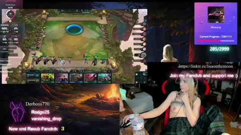 Snapshot of kimilee22 chatting on 03/06/25, 12:21 Wolfs Girl online show from 03/06/25, 12:21