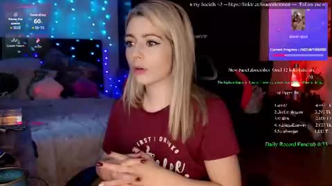 Wolfs Girl online show from 06/14/26, 03:03