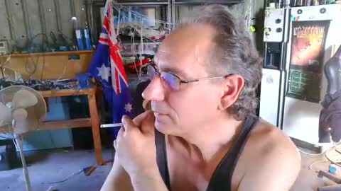 kimintheshed online show from 12/03/25, 09:51