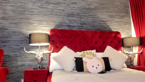 Natalie online show from 06/22/26, 08:17