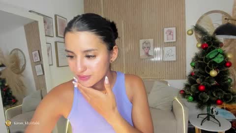 Snapshot of kimm_khalifa chatting on 01/09/25, 06:38 Kim online show from 01/09/25, 06:38