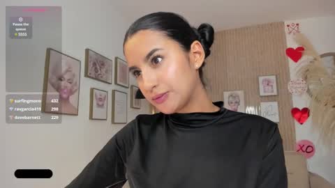 Snapshot of kimm_khalifa chatting on 02/19/25, 01:40 Kim online show from 02/19/25, 01:40