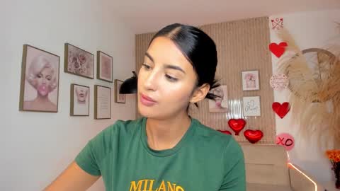 Snapshot of kimm_khalifa chatting on 02/20/25, 08:03 Kim online show from 02/20/25, 08:03