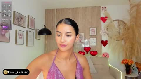 Snapshot of kimm_khalifa chatting on 02/22/25, 12:38 Kim online show from 02/22/25, 12:38