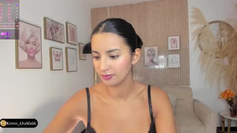 Snapshot of kimm_khalifa chatting on 02/28/25, 03:48 Kim online show from 02/28/25, 03:48