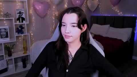 kimm wong online show from 02/25/26, 02:43