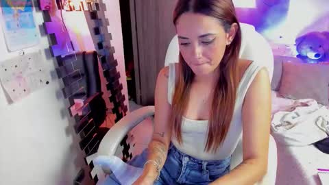 kimmberly_saenz_ online show from 02/26/26, 12:09
