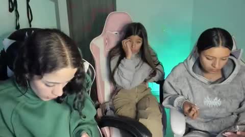 kimmi online show from 02/16/26, 11:12