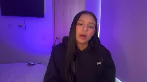 kimmi online show from 05/06/26, 02:11