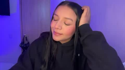 kimmi online show from 07/01/26, 02:18