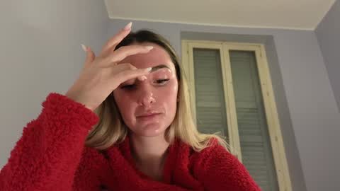 Snapshot of kimmie_ chatting on 12/29/24, 08:26 Kimmie online show from 12/29/24, 08:26