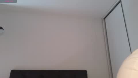Snapshot of kimmie_ chatting on 07/01/26, 06:26 Kimmie online show from 07/01/26, 06:26