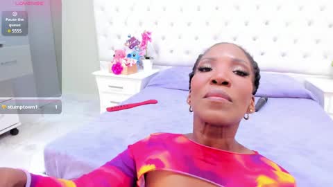 Kim online show from 02/21/25, 08:38