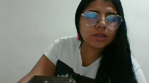 Kimmy online show from 02/05/25, 06:37