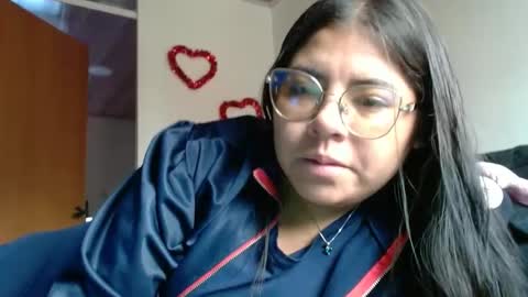 Kimmy online show from 09/18/25, 02:41