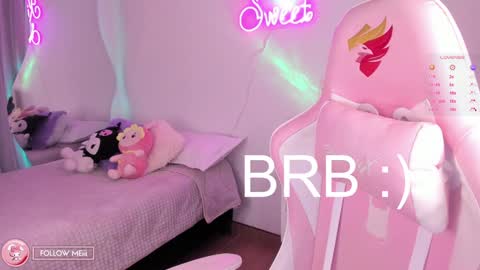 Snapshot of kimmy_sweet_ chatting on 01/31/25, 01:11 Kimmy online show from 01/31/25, 01:11