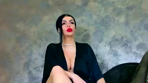Kim Wilmes online show from 06/06/26, 10:09