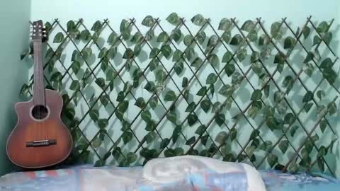 Kim and Zuka online show from 01/29/25, 02:51