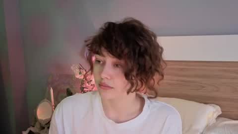 kina_ka online show from 04/13/26, 07:41