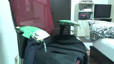 kinchan069 online show from 02/10/25, 02:05