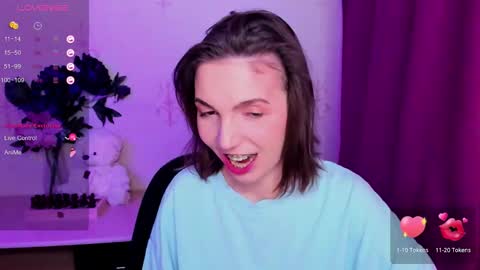 Hazel online show from 03/05/26, 08:32