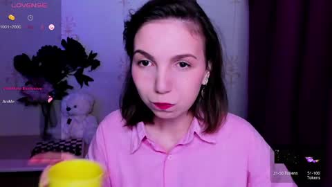 Hazel online show from 03/31/26, 11:16