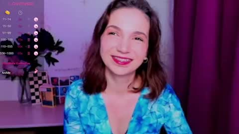 Snapshot of kindhazelhere_ chatting on 07/06/26, 04:20 Hazel online show from 07/06/26, 04:20