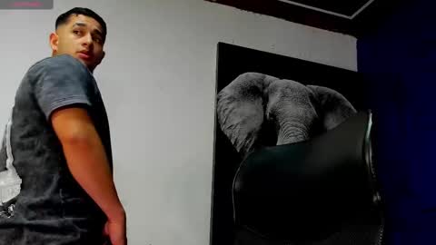 Angel Falconer online show from 11/17/25, 01:44