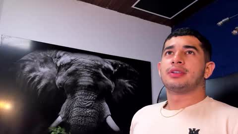 Angel Falconer online show from 01/13/26, 12:38