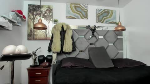 HOT MEN BLACK online show from 01/23/25, 06:56