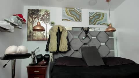 HOT MEN BLACK online show from 01/27/25, 05:14