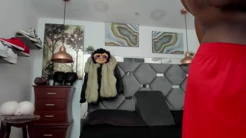 HOT MEN BLACK online show from 11/18/25, 06:01