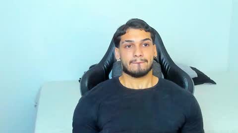 king_of_kings__ online show from 01/13/26, 09:31