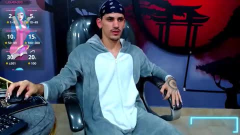 king voy online show from 10/22/25, 03:29