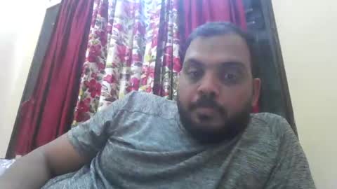 kingalpines1 online show from 04/02/26, 05:21