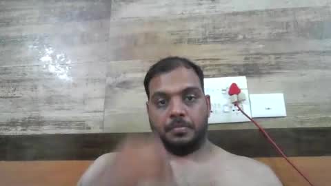 kingalpines1 online show from 04/24/26, 04:09