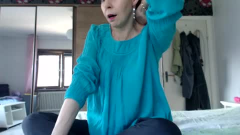 Snapshot of kingandprincess chatting on 06/30/26, 06:20 sexysexyhotwetpinkredpussy online show from 06/30/26, 06:20